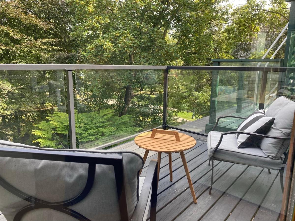 Superb Beach Home:Heated Pool-Hot Tub Open 365Days Toronto Buitenkant foto
