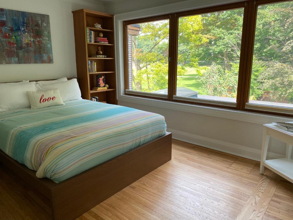 Superb Beach Home:Heated Pool-Hot Tub Open 365Days Toronto Buitenkant foto