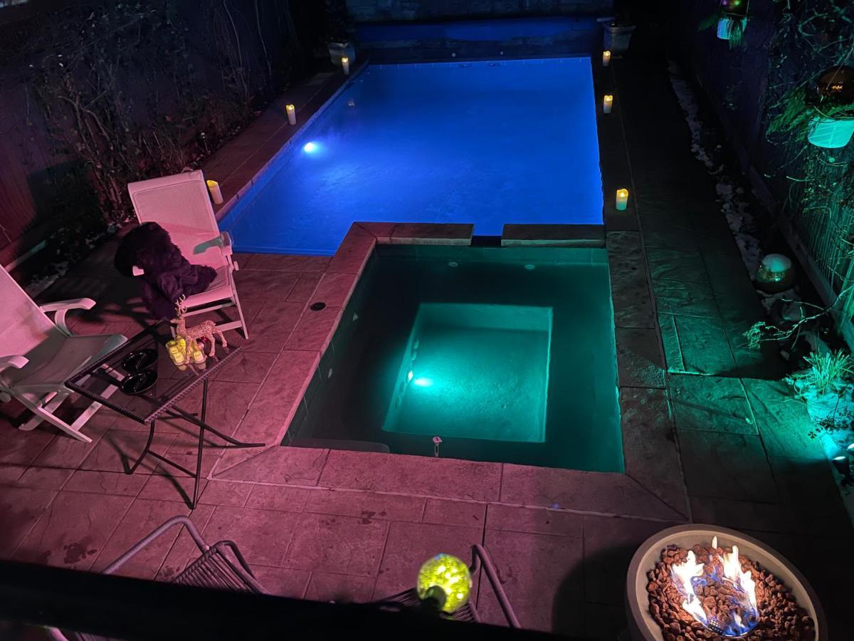 Superb Beach Home:Heated Pool-Hot Tub Open 365Days Toronto Buitenkant foto